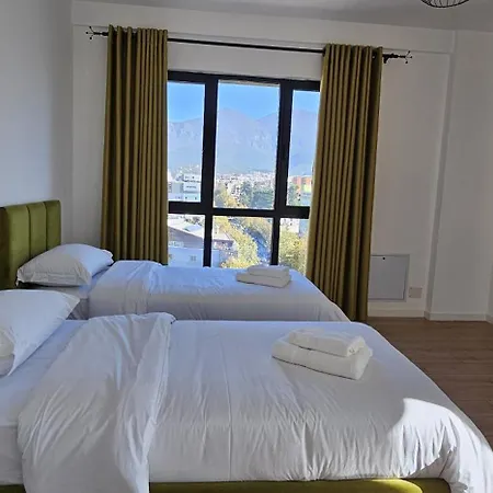 Sm View East 티라나